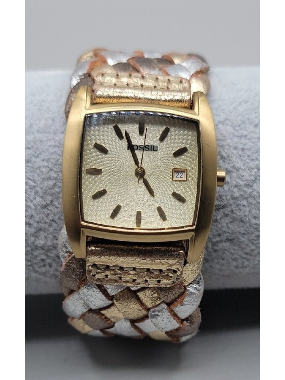 Vintage Fossil Ladies JR9017 Square Watch Date Window Woven Leather Band  8"